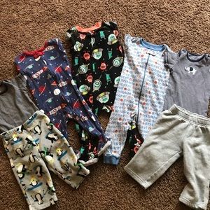 Toddler boy size 12months sleepwear bundle